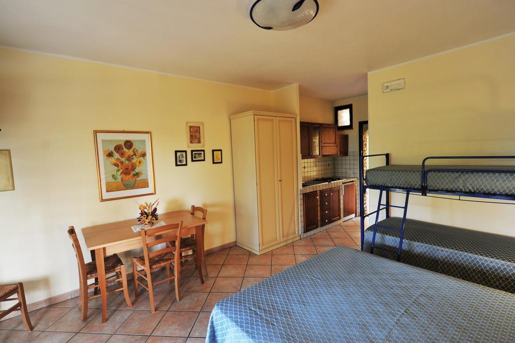Casa Vacanze Patrizia Montefiore dell'Aso Bilik gambar