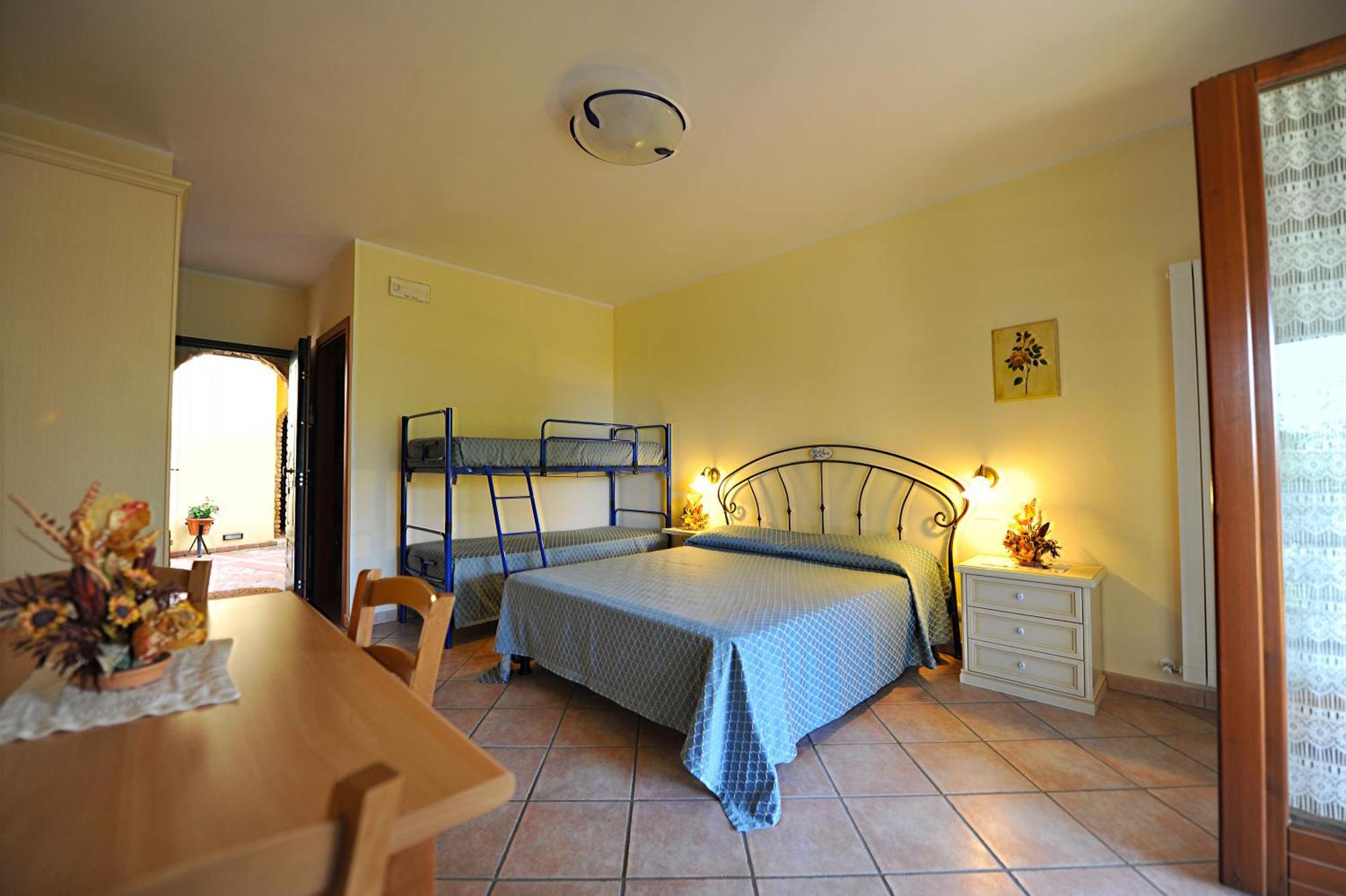 Casa Vacanze Patrizia Montefiore dell'Aso Bilik gambar