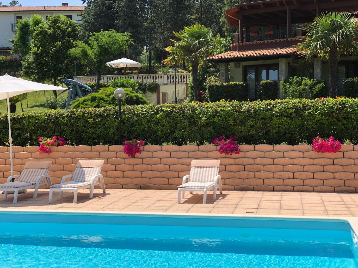 Casa Vacanze Patrizia Montefiore dell'Aso Luaran gambar