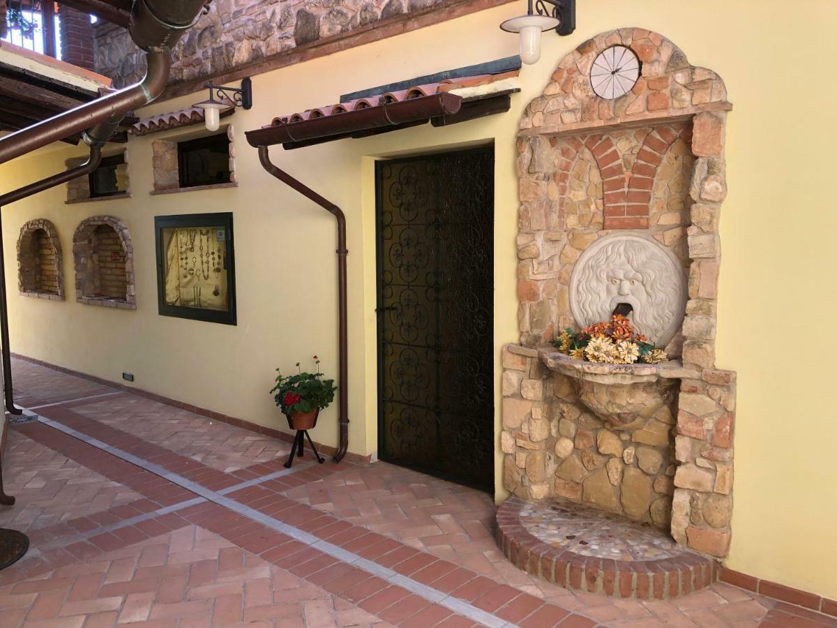 Casa Vacanze Patrizia Montefiore dell'Aso Luaran gambar